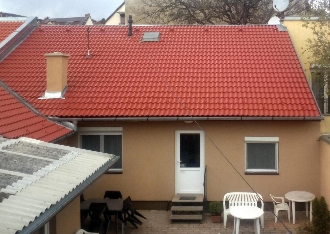 Start Apartmanok Pécs Exterior photo