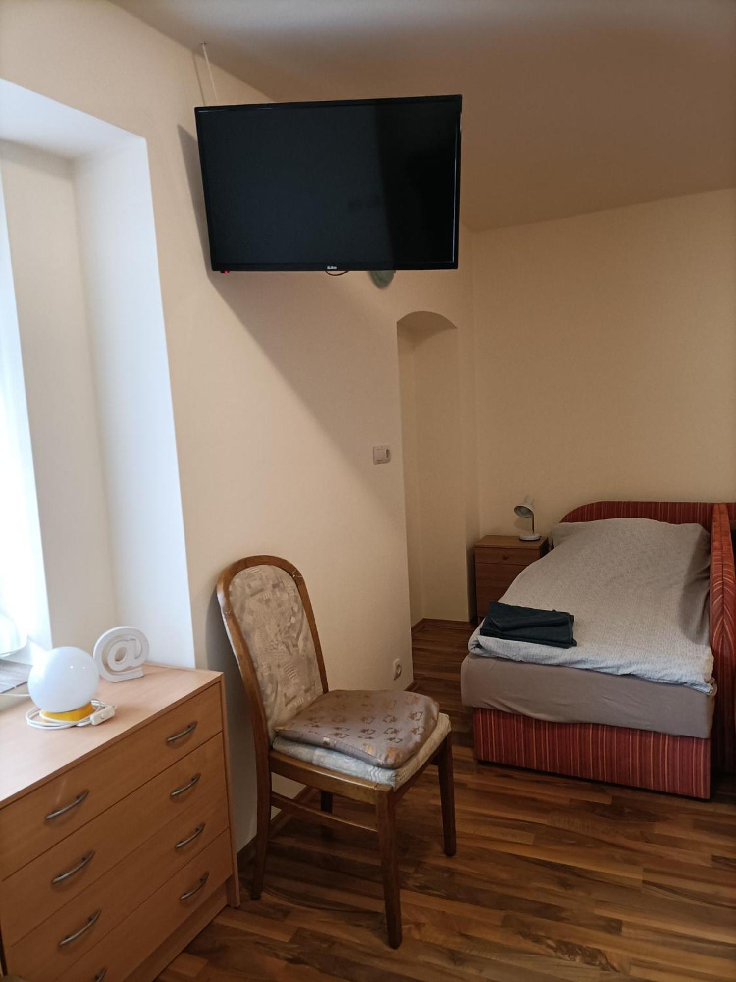 Start Apartmanok Pécs Exterior photo