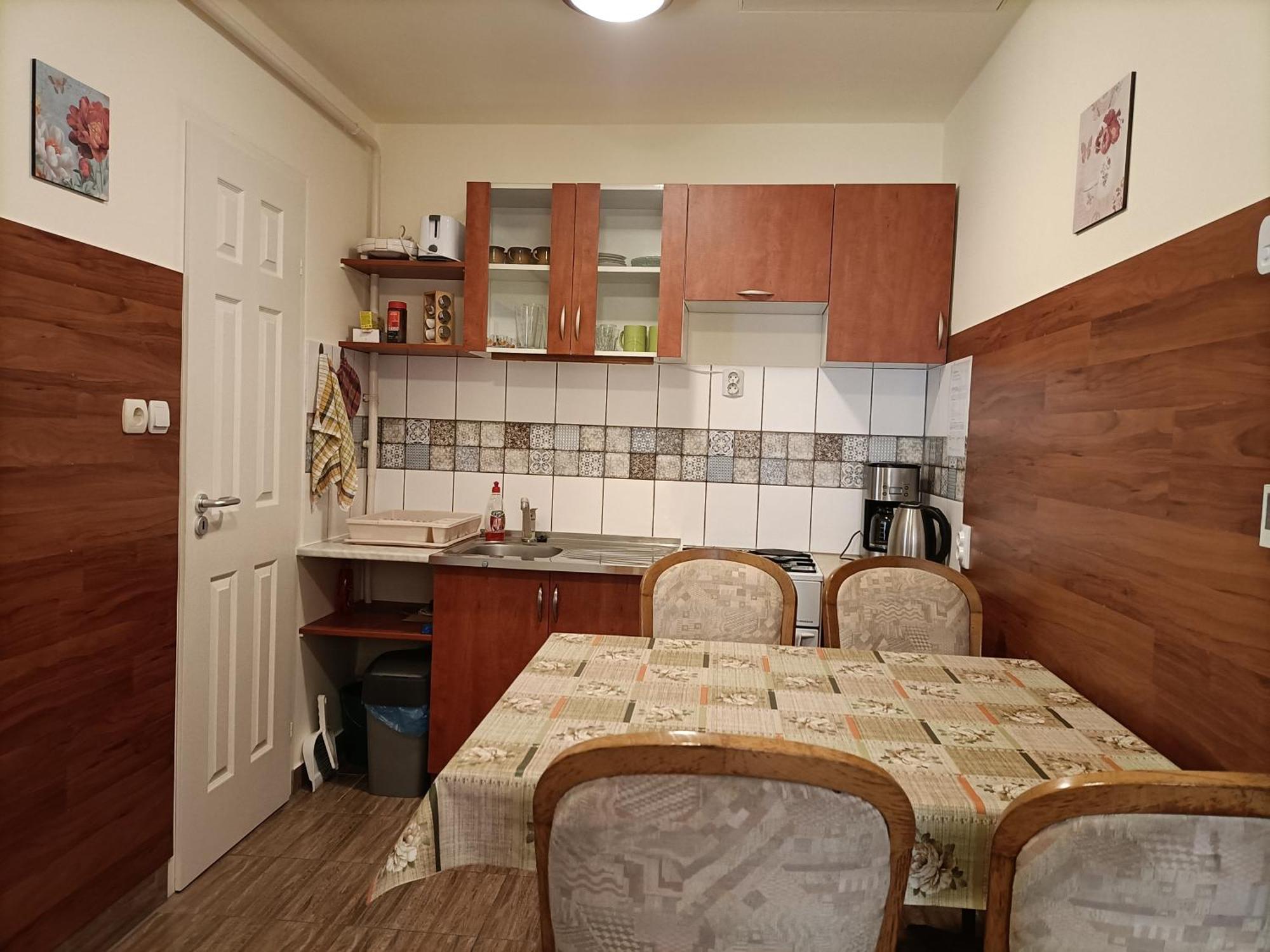 Start Apartmanok Pécs Exterior photo